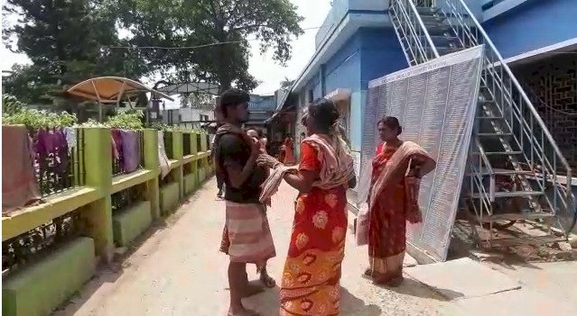 Santipur News | ডাটা পাড়তে গিয়ে গাছ থেকে পড়ে গিয়ে মৃত্যু এক ব্যক্তির