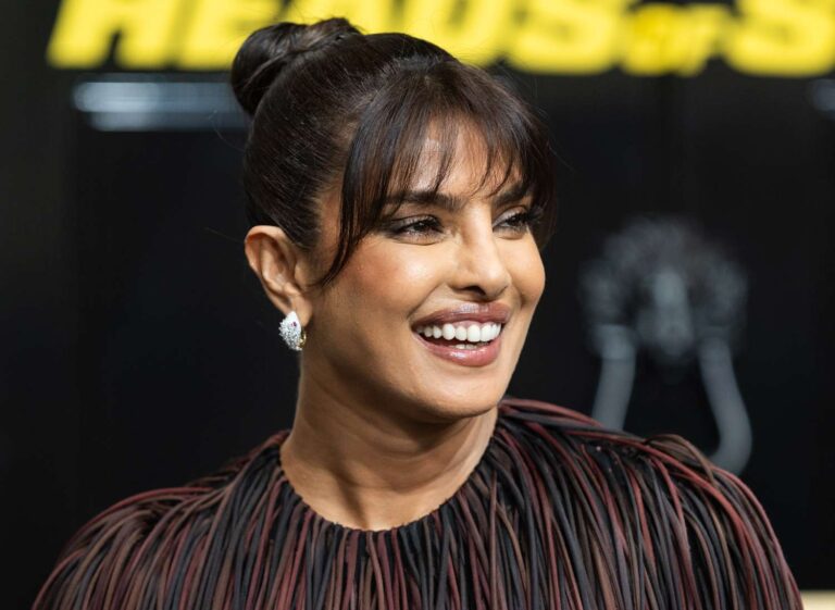 Priyanka-Chopra-Lead-e33b1ec1f6024c5fbddafe84c06c2cbe (1)