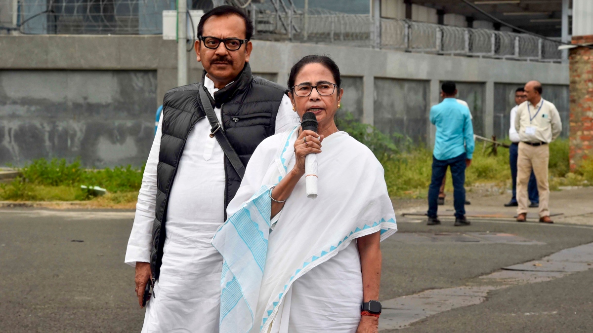 arup biswas, Mamata Banerjee